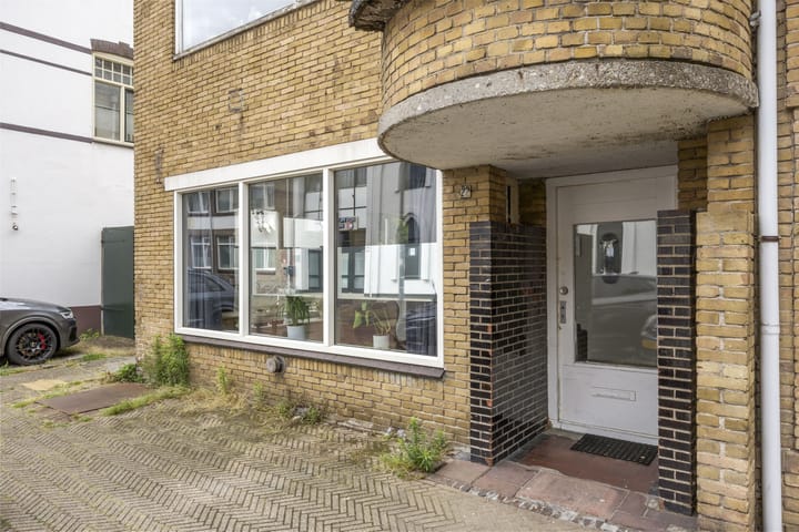 Geuzenweg 22 in Hilversum foto