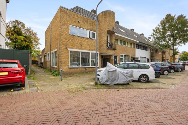 Geuzenweg 22A in Hilversum foto