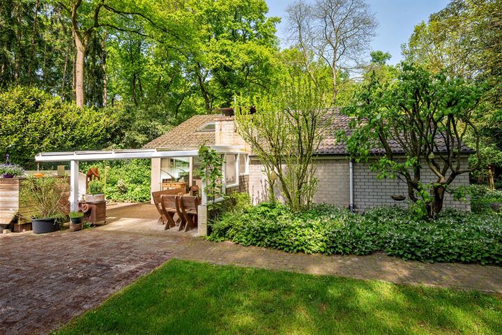 Geysselberg 30 in Wellerlooi foto