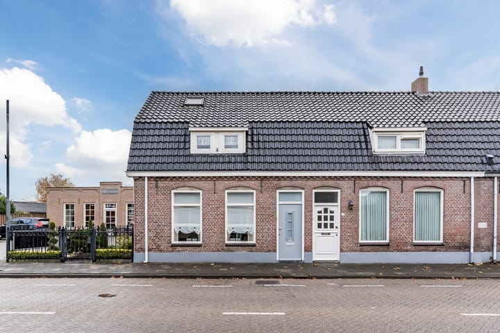 Ginderover 52 in Heeze foto