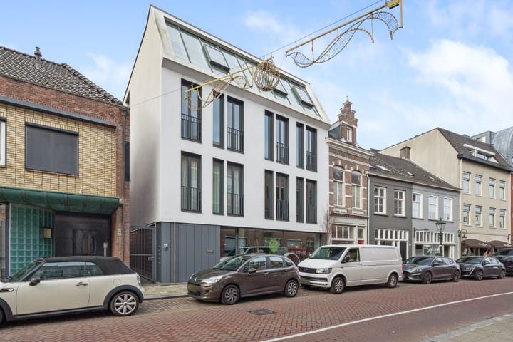 Ginnekenweg 180-A4 in Breda