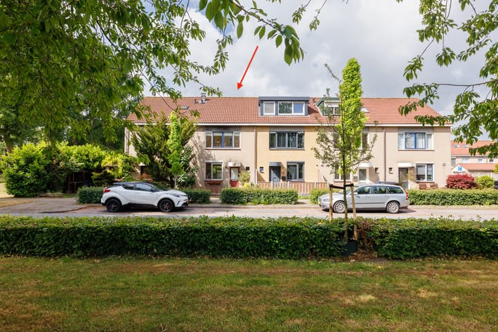 Gipskruidweg 242 in Almere foto