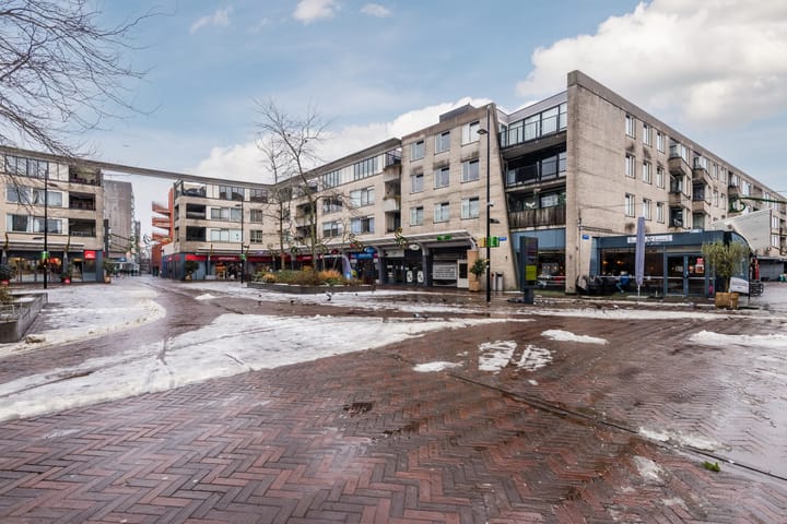 Globeplein 34 in Almere