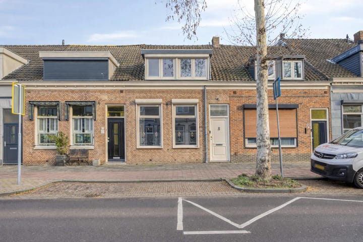 Glymesstraat 34 in Bergen op Zoom foto