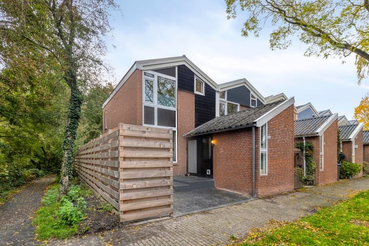 Golfslag 127 in Groningen foto