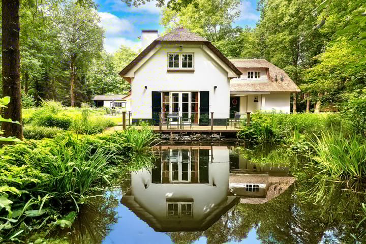 Goorsteeg 102 in Ede foto