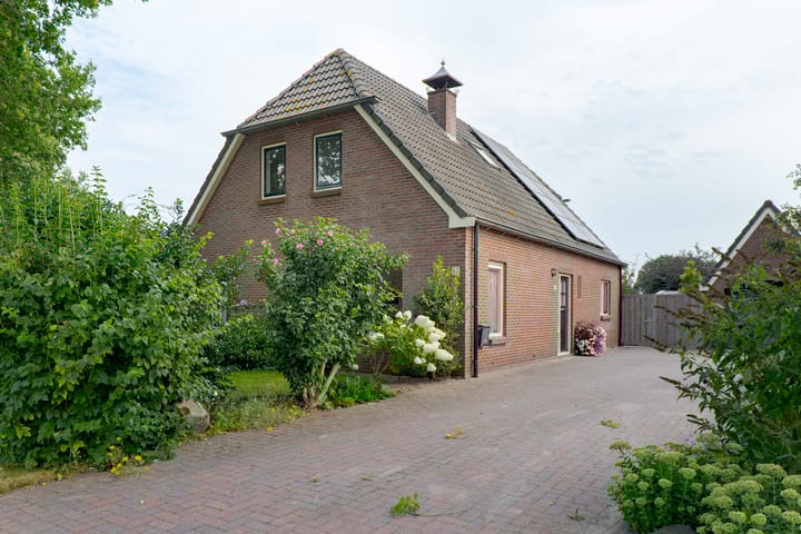 Gorenweg 4A in Buinen foto