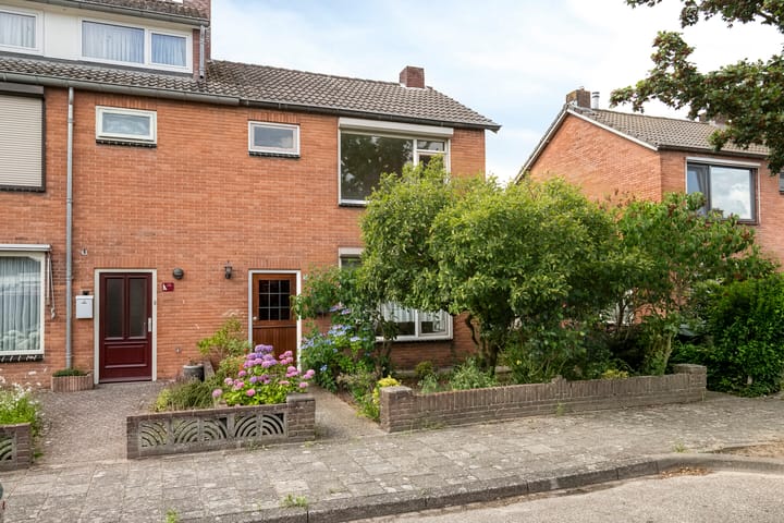 Gouden Regenstraat 14 in Sint-Michielsgestel foto