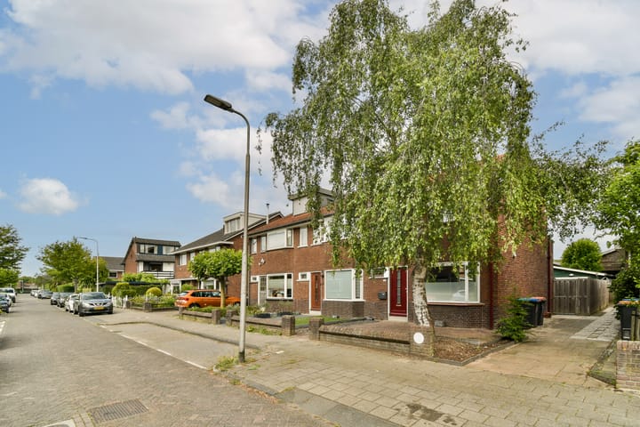 Graaf Adolfstraat 10 in Ridderkerk foto