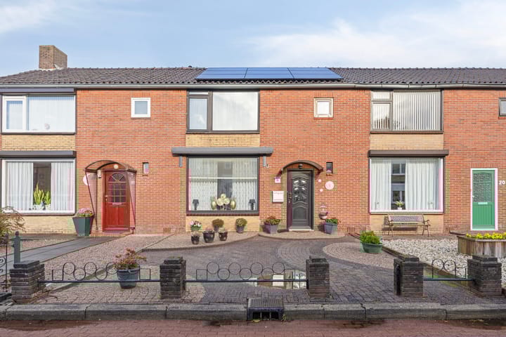 Graaf Adolfstraat 22 in Oude Pekela foto