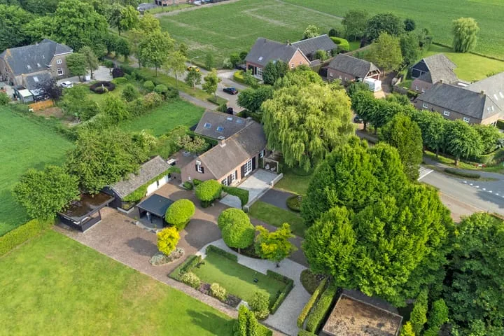 Graaf Florislaan 19 en Beverwijk