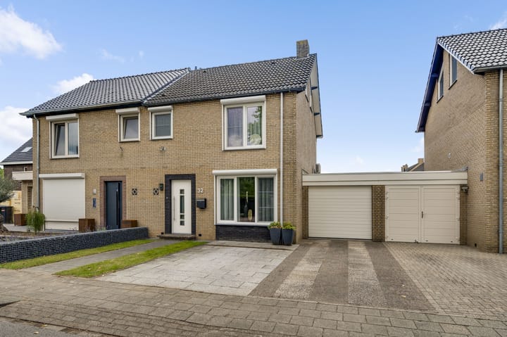 Graaf Jacobstraat 32 in Horn foto