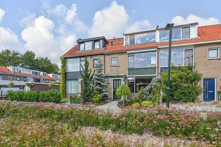 Graaf Ruprechtlaan 30 in Leidschendam foto