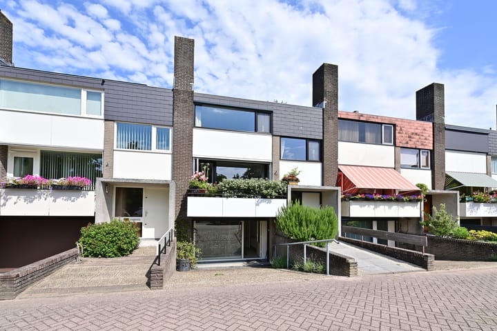 Graaf Willem de Oudelaan 201 in Naarden foto