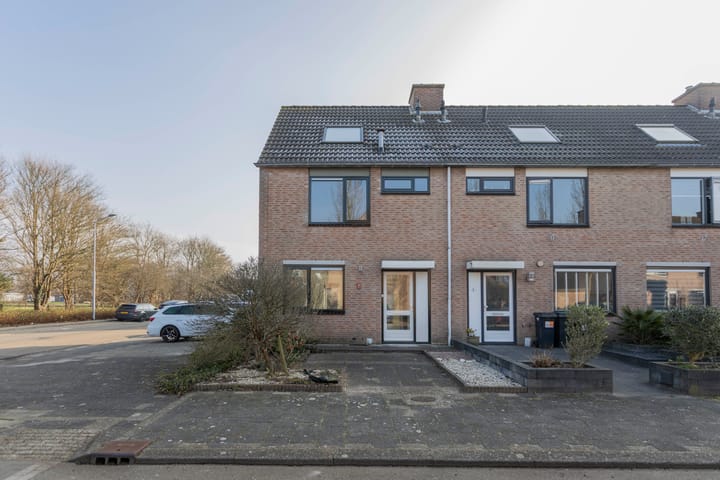 Grebbebos 2 in Hoofddorp