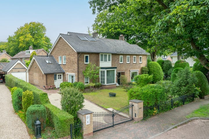 Groen van Prinstererlaan 6 in Huizen foto