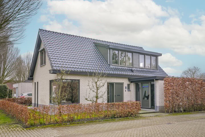 Groenendaal 12 in Kesteren foto