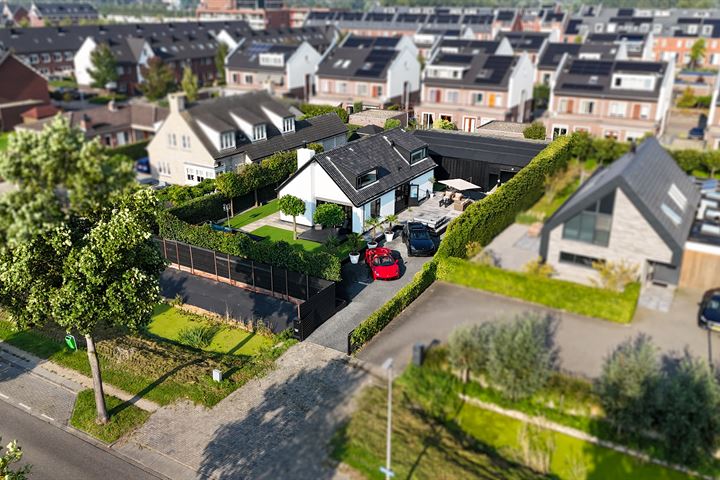 Groeneweg 11 in Bergschenhoek foto