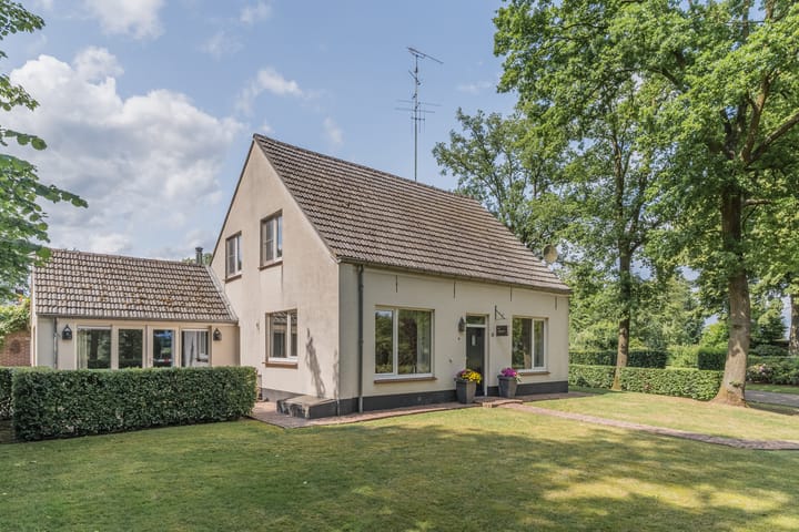 Groenstraat 32 in Esbeek foto