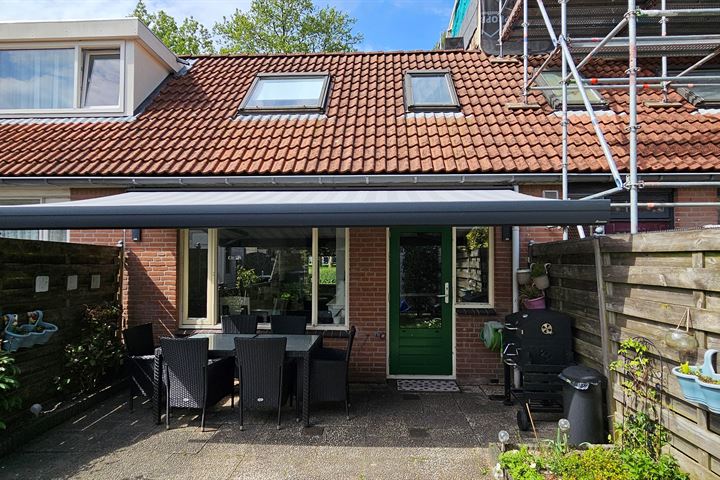 Grondzeilerplantsoen 78 in Almere foto