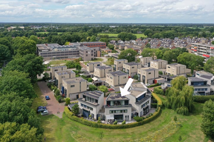 Groot Hag 14 in Almelo foto