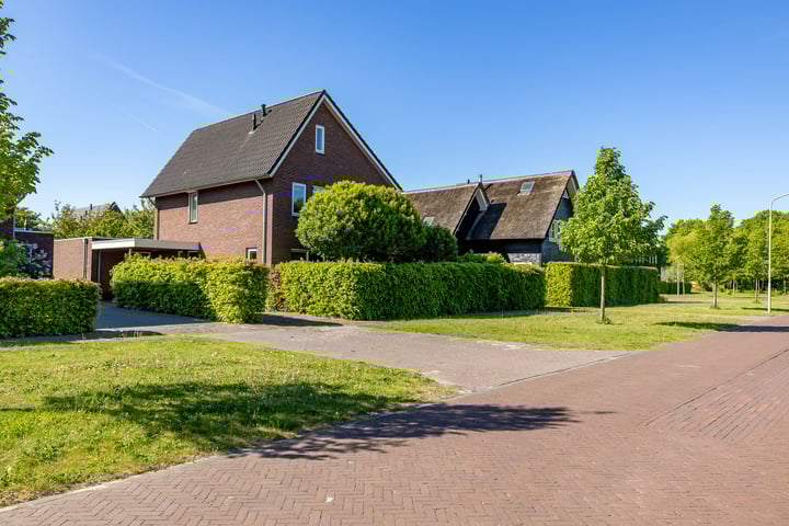 Groote Veen 53 in Eelde foto