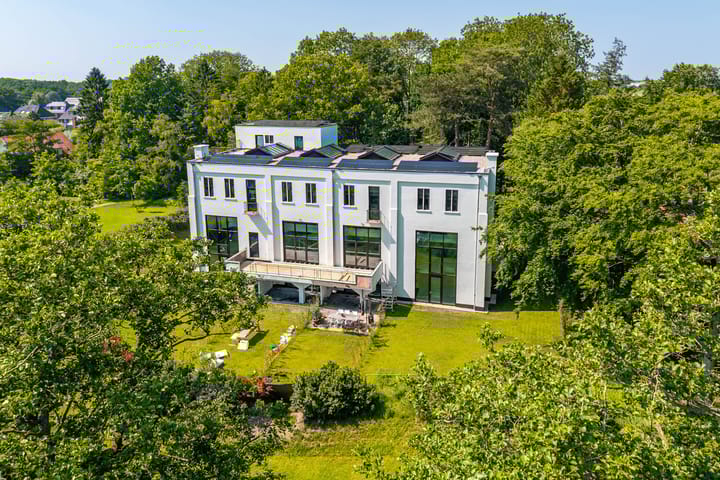 Grootslaan 11 in Haren Gn foto