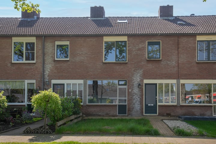 Grootveenweg 55 in Norg foto