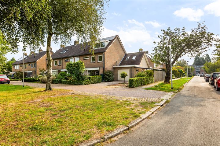 Grote Bisschop 24 in Heino foto