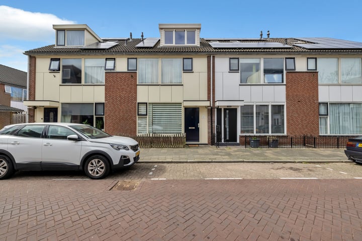 Grote Houtweg 98 in Beverwijk foto