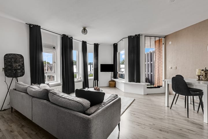 Grotestraat 124 in Ede foto