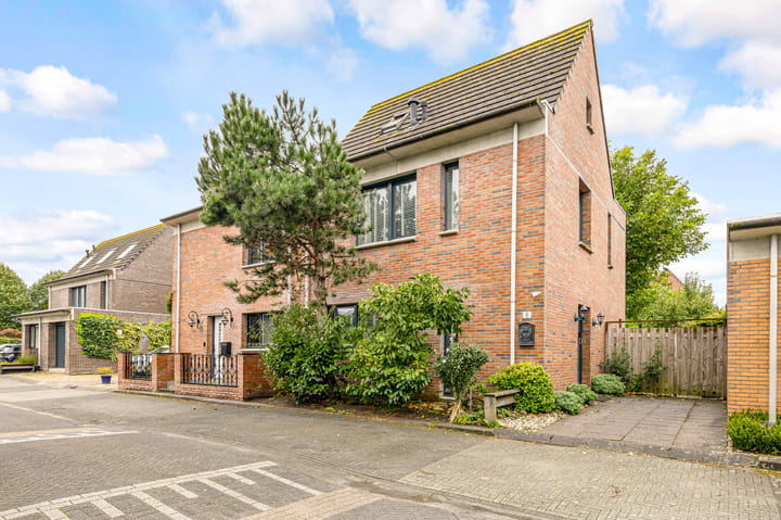 Guadeloupestraat 8 in Almere foto