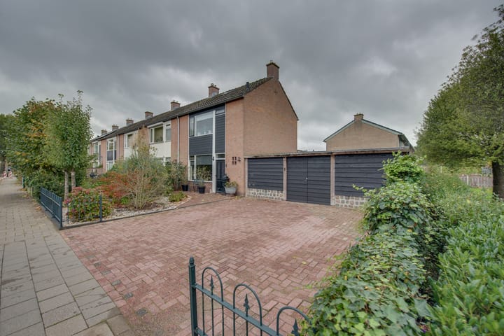 Guldenaerde 5 in Giessen foto