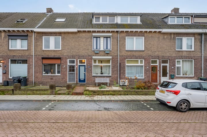 Gulicksestraat 8 in Sittard foto