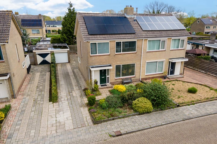 Gysbert Japiksstraat 13 in Joure foto