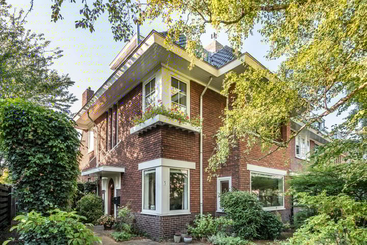 H.W. Mesdaglaan 3 in Heemstede foto