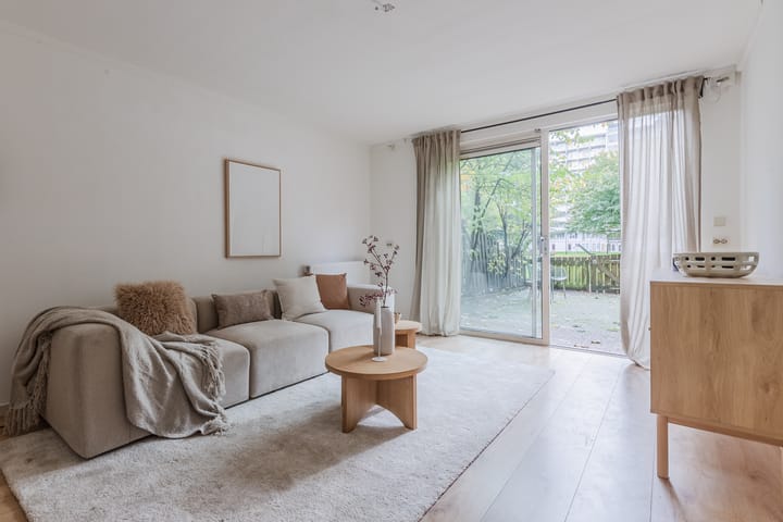 Haag en Veld 245A in Amsterdam foto