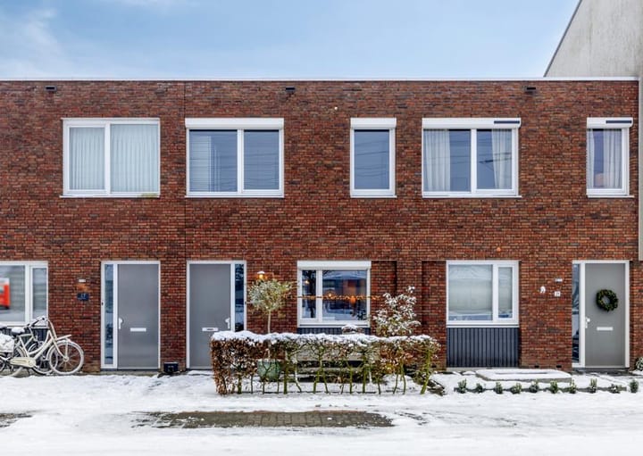 Haaghout 19 in Helmond foto