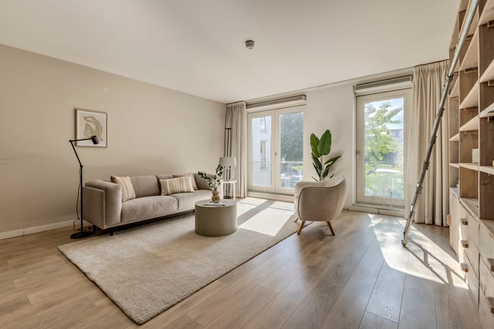 Haarlemmerplein 22A in Amsterdam foto