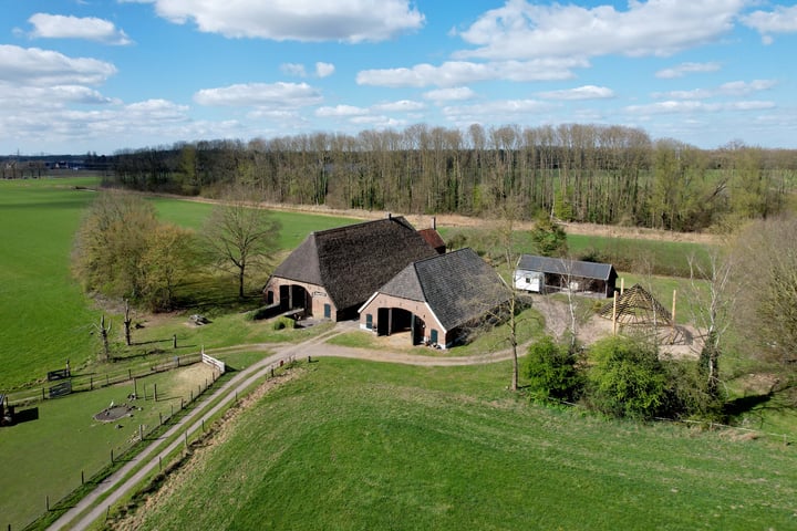 Hagenvoorderdijk 3 in Schalkhaar foto