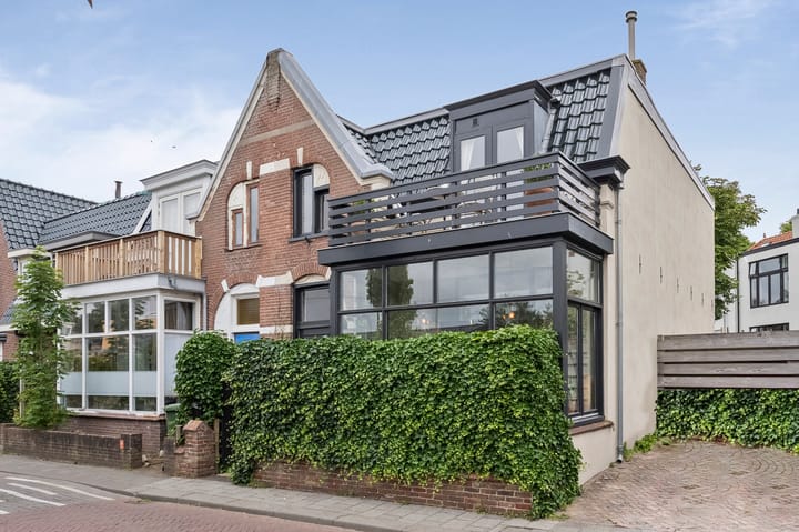 Haltestraat 64 in Zandvoort foto