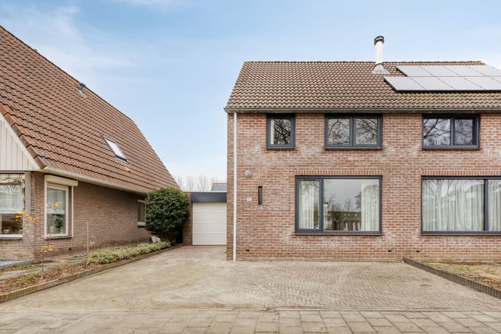 Hammarskjöldstede 52 in Goes