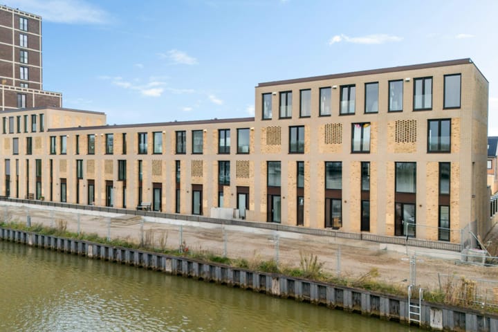 Hanzekade 58 in Dronten foto