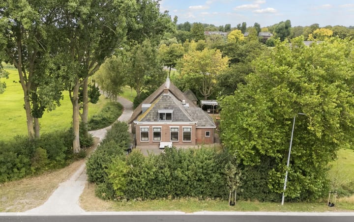 Harlingerweg 54A in Franeker foto