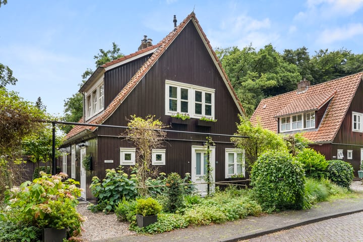 Hartenseweg 12 in Renkum foto