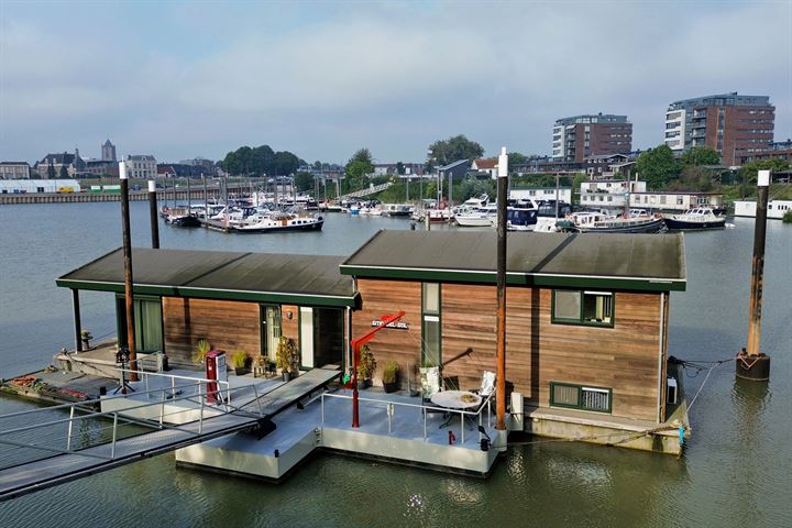 Haven 24 in Tiel foto