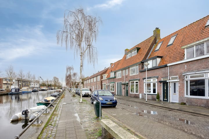 Haven 94 in Hillegom foto