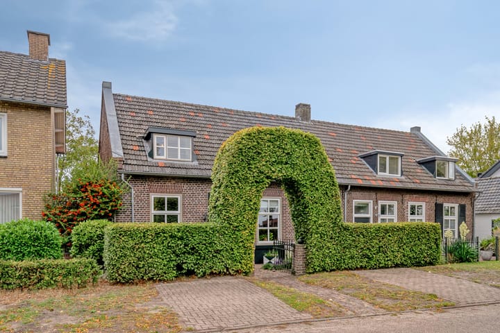 Havenweg 9 in Aarle-Rixtel foto