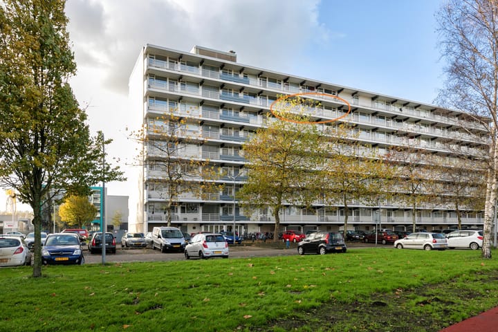 Heemraadweg 733 in Weesp