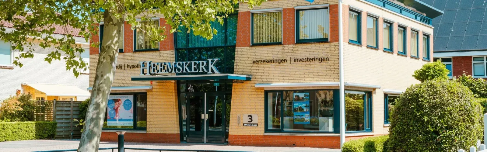 Team foto van Heemskerk Makelaardij-Hypotheken-Verzekeringen